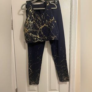 Size XL sports bra & size L workout legging set from Marika